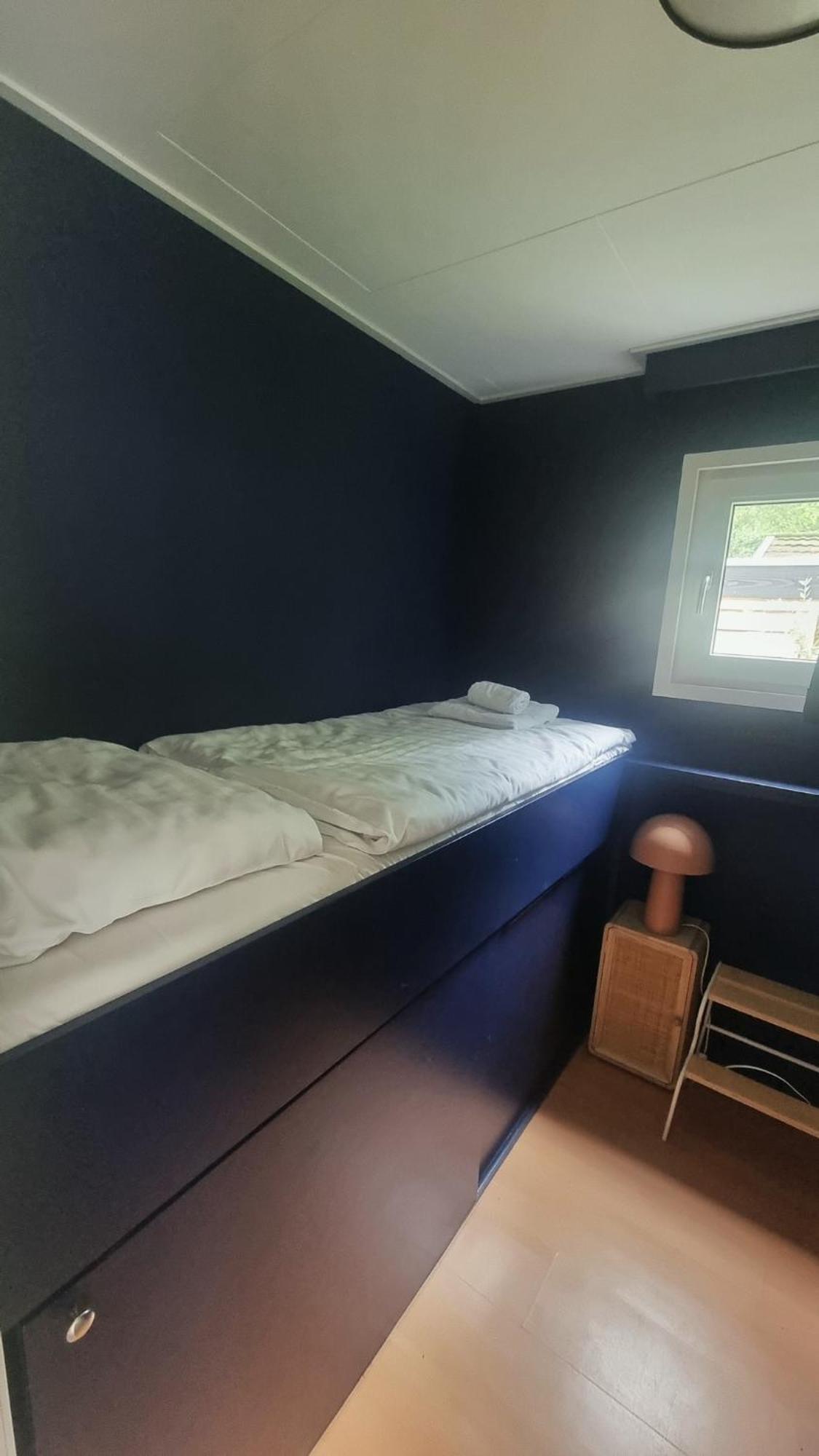 Gezellig Gemoderniseerd Chalet Op De Veluwe Putten Exterior foto